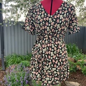 Adorable 1960’s style flowerchild cotton dress